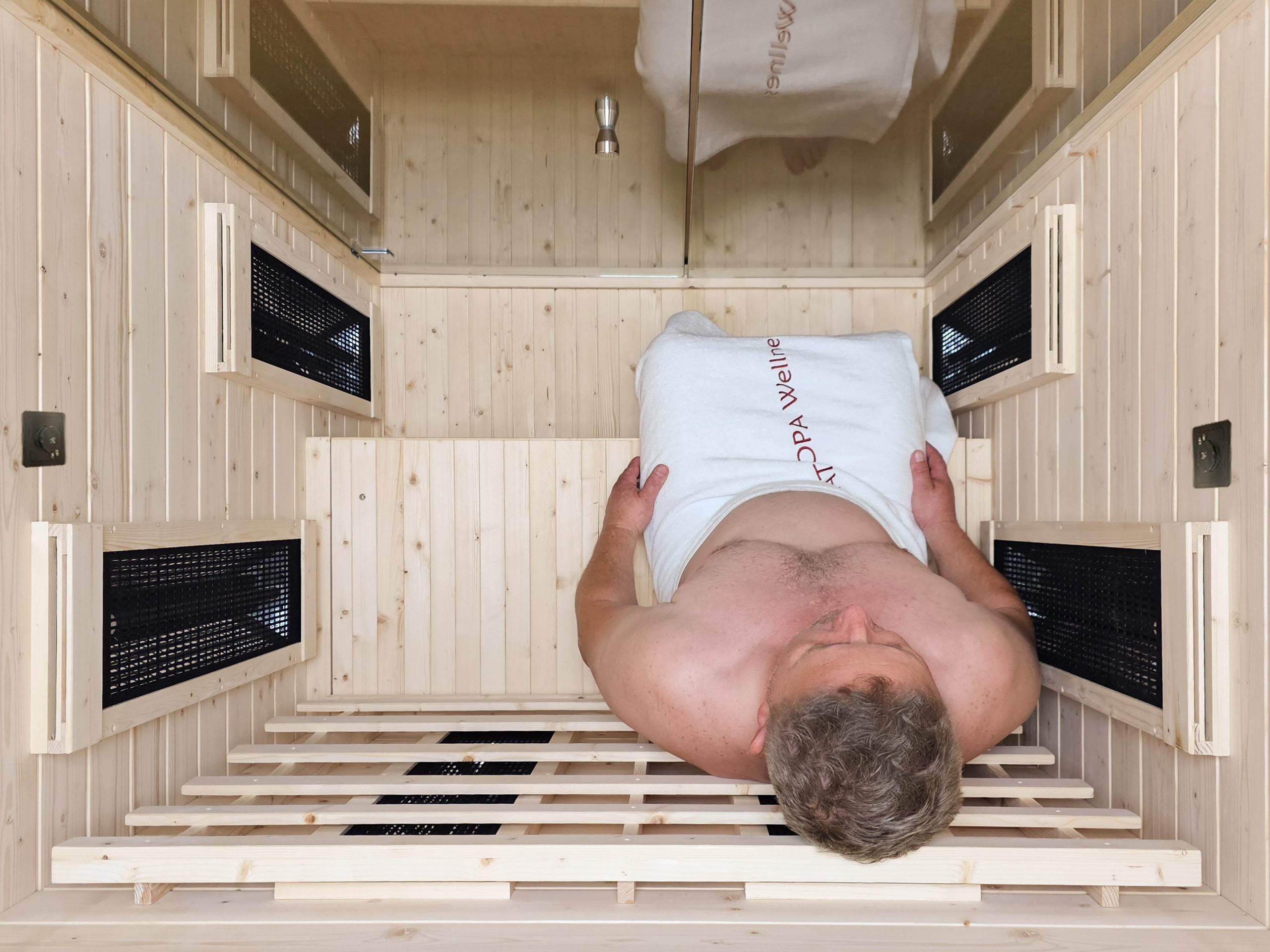 Infrarotkabine A-2 | Intensitätssteuerung | 2 Personen | Vollholz | 6 Tiefenwärmestrahler | ATROPA – Bild 3